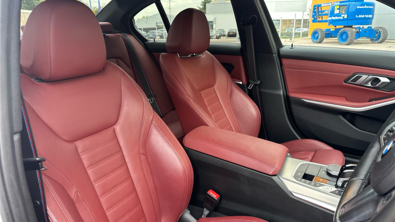 BMW 3 Series 320i M Sport 4dr Step Auto [Tech/Pro Pack] Petrol Saloon